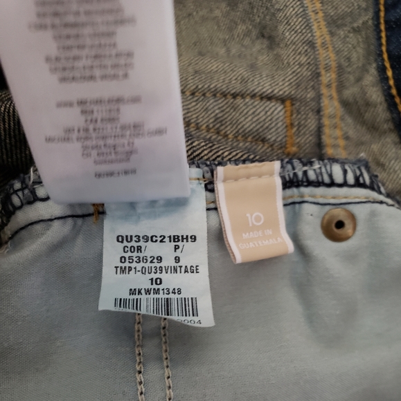 Michael Kors Distressed Bottom Shorts - Picture 5 of 5